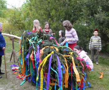 Stavanie mája2011