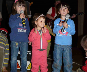 Stavanie mája2011
